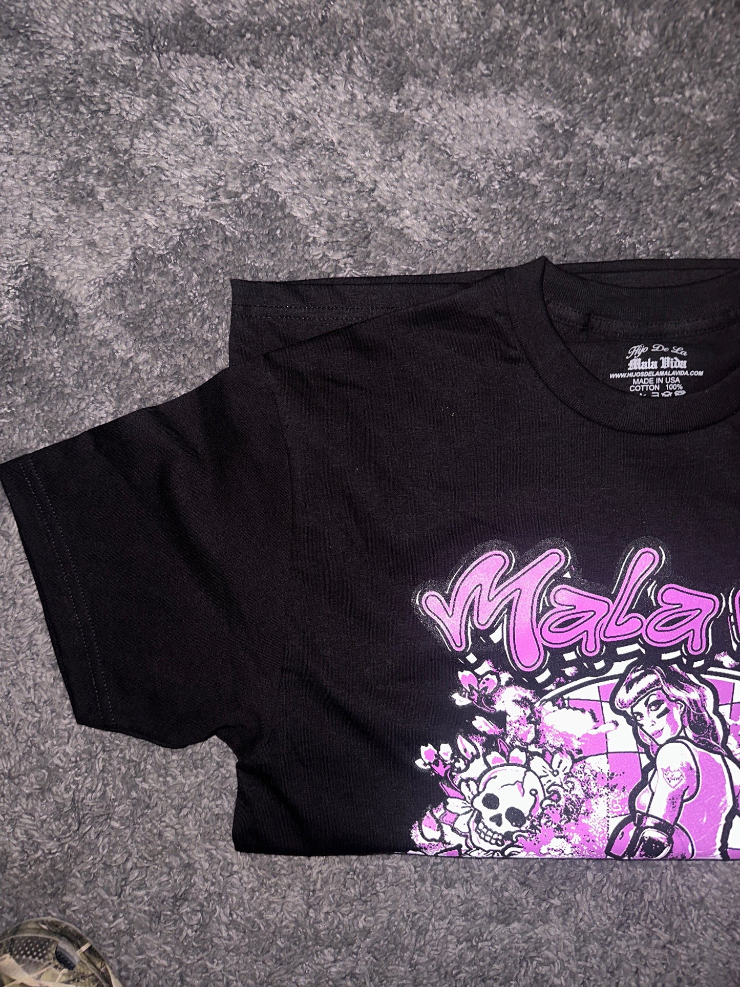 "MALA VIDA T" BLACK